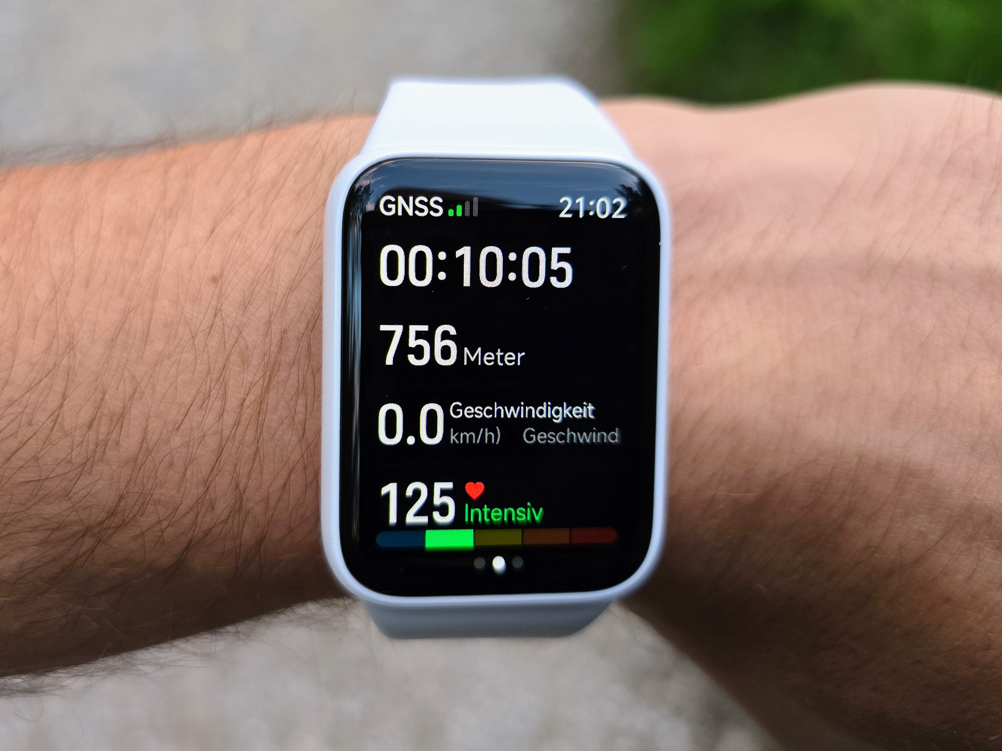 Xiaomi Smart Band 10 Pro review verdict: Bright and really accurate