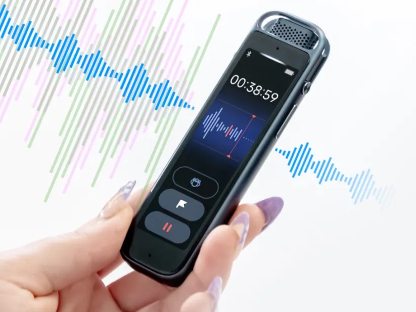 Gadget Review: What Can iFLYTEK's P1 Pro AI Recorder Do?