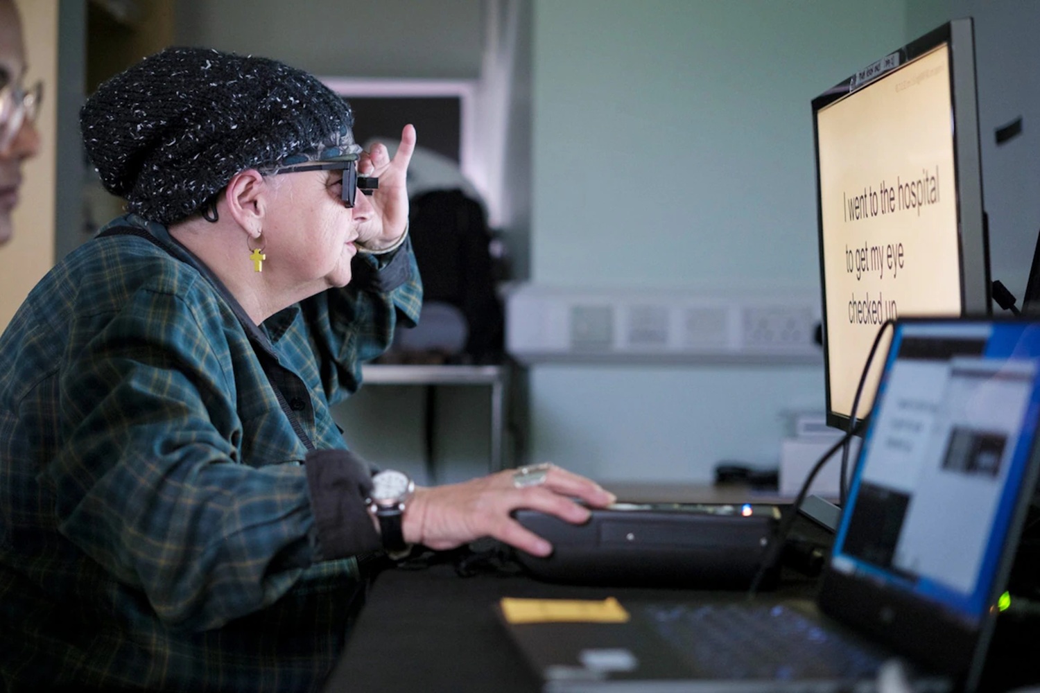A rice-sized bionic eye implant helps legally blind people read letters again in a successful trial and brings artificial sight closer to reality: here is how it works