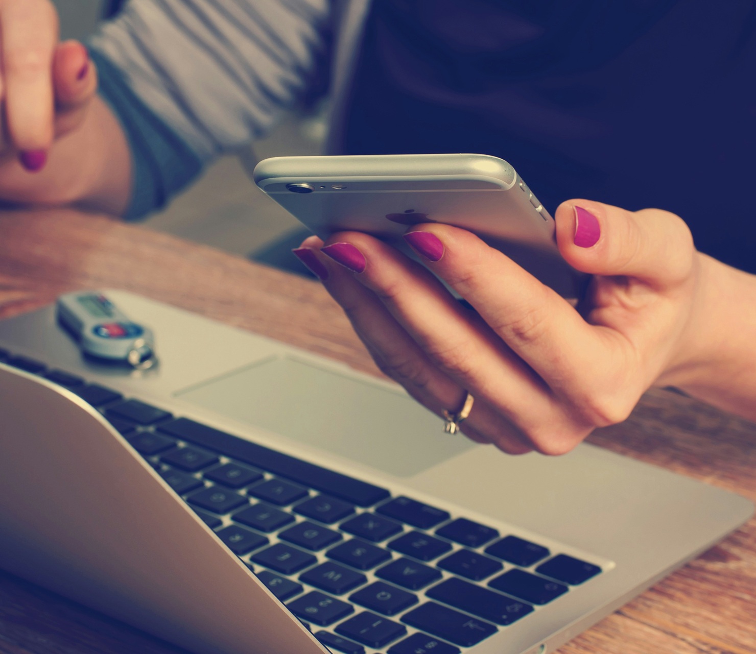 Criminal gangs in China stole over $1 billion from Americans with SMS scam: how they did it and how you can stay safe China-based gangs reportedly stole over $1 billion from Americans using advanced smishing scams that exploit SIM farms and mobile…
