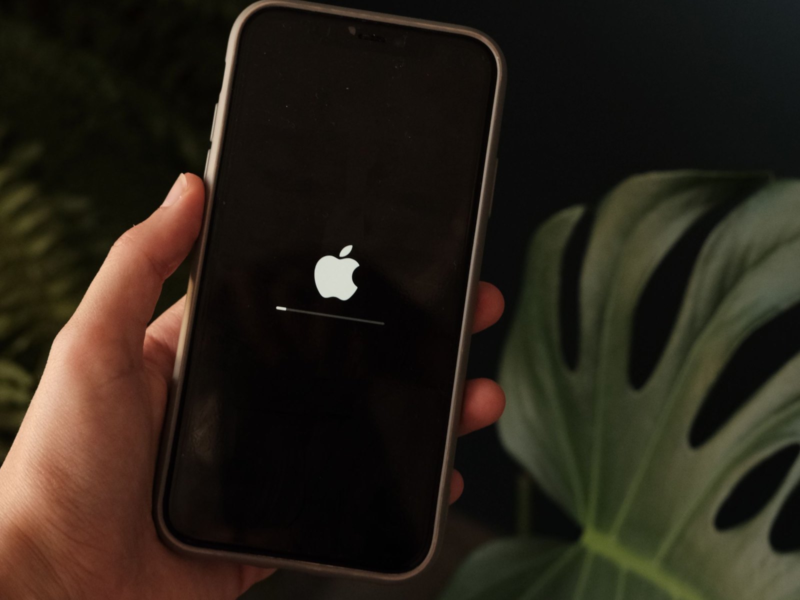 Apple iOS 26.6: Anthropic used Claude to find a Safari flaw