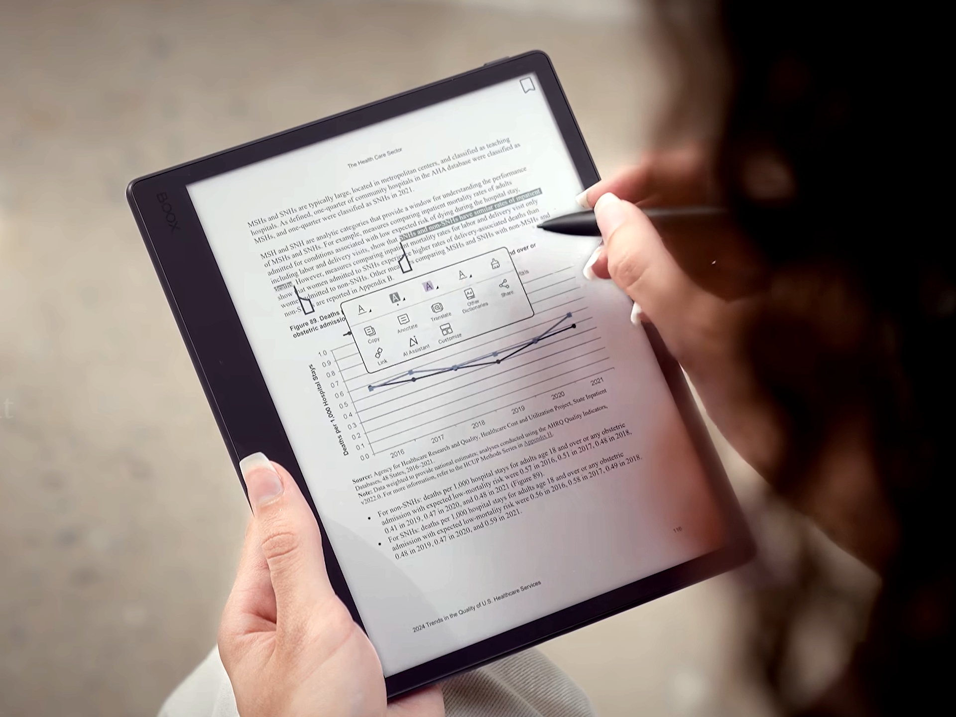 Boox launches Note Mini C: iPad Mini-sized e-reader with Android 16 and Kaleido 3 color E Ink display
