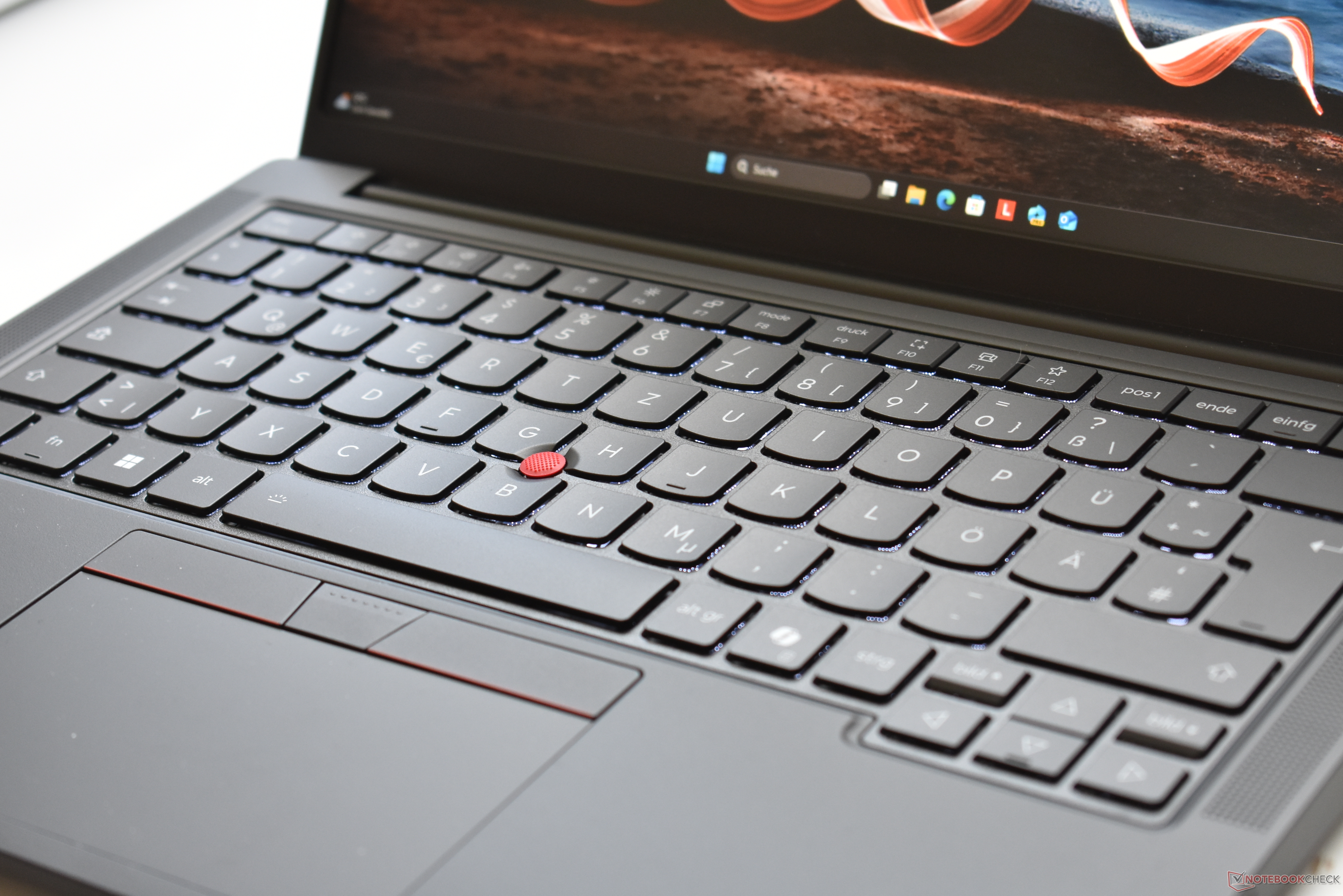 Now in review: The Lenovo ThinkPad T14 Gen 7 is here
