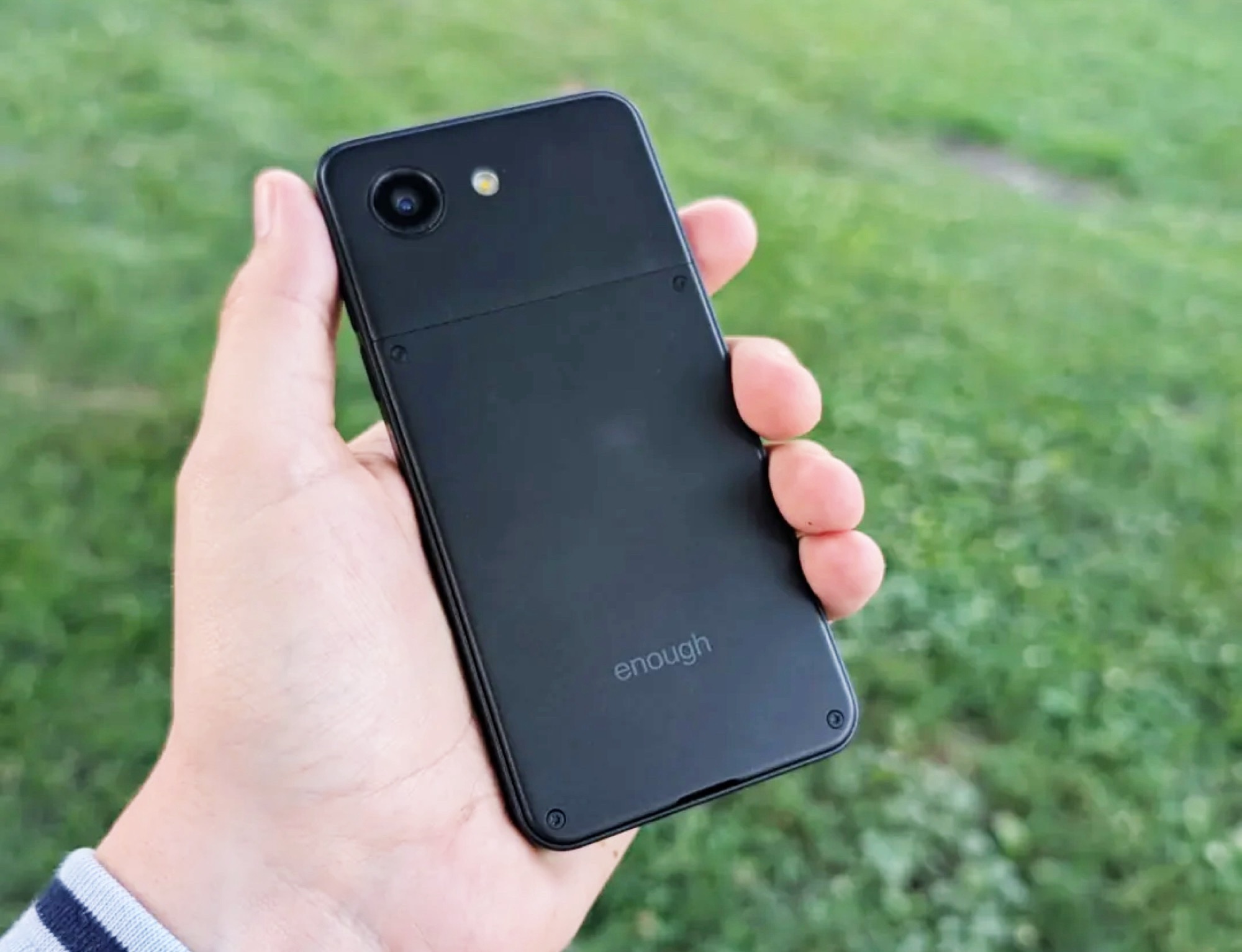 Enough Phone packs 5.3-inch display and modular battery into tiny Android smartphone