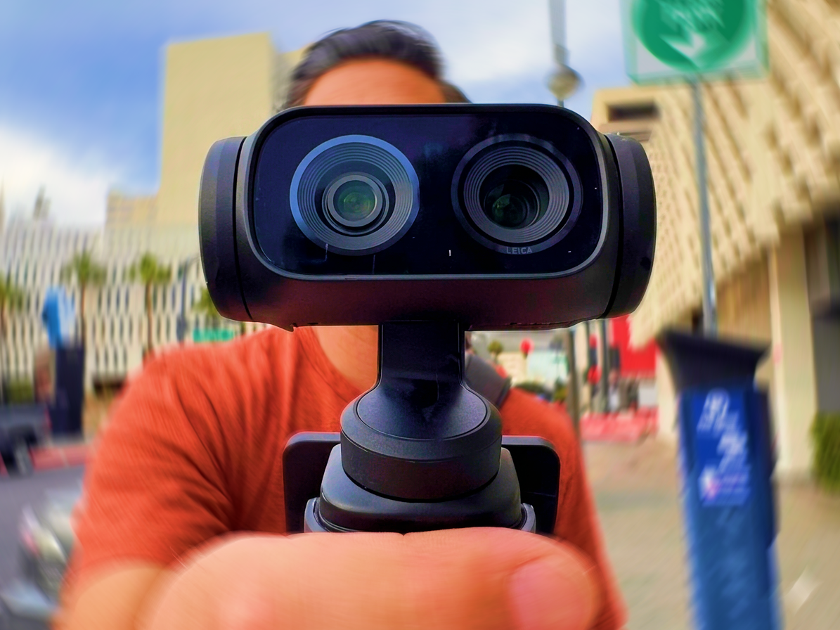 Dual-cam Insta360 Luna Ultra official hands-on preview: 1-inch sensor, 10-bit iLog, f/1.8 aperture take on DJI