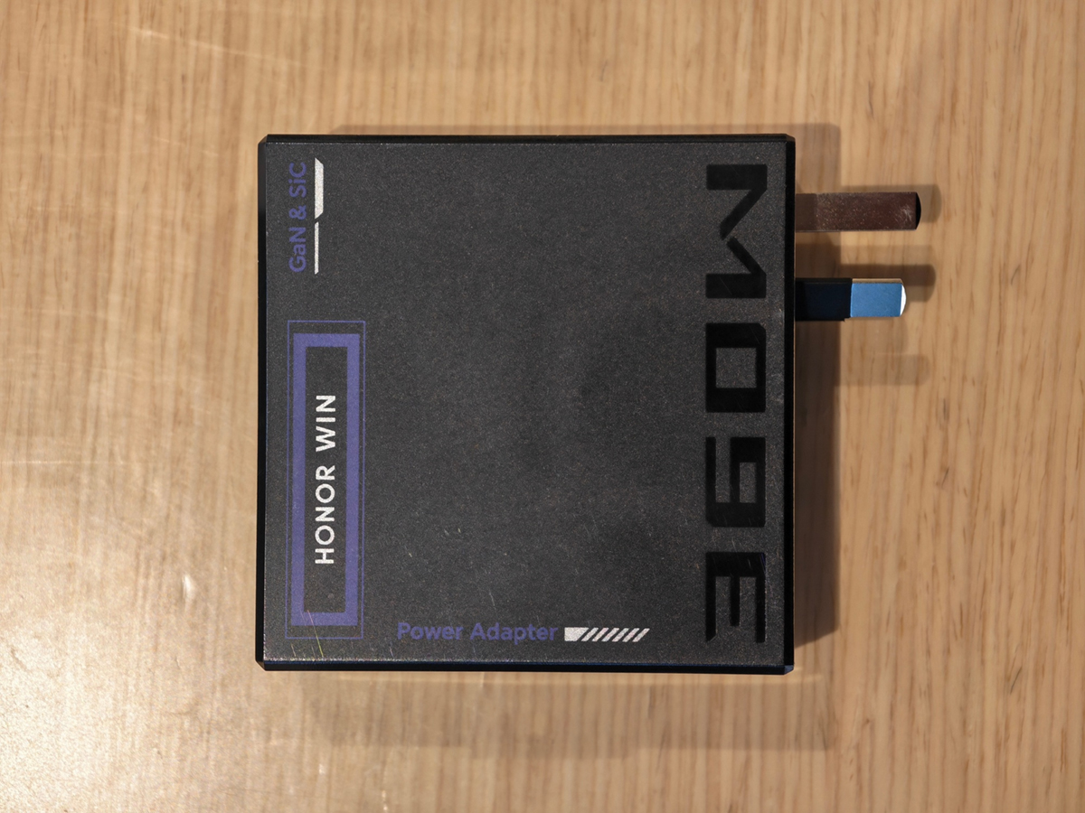 Honor teases 360W GaN power adapter with support for Lenovo Legion gaming laptops