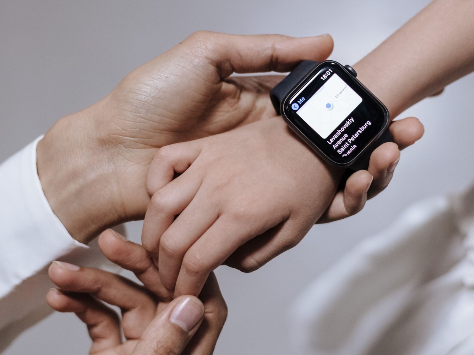 Your child’s GPS watch tells everyone where they are