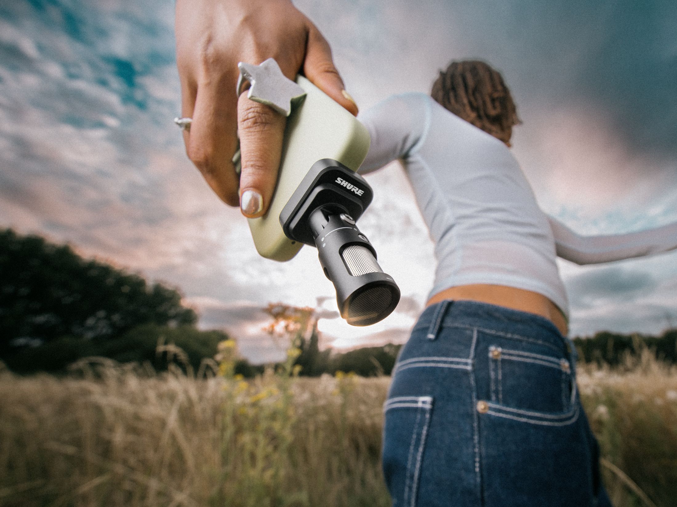 Shure unveils MV88 USB-C compact microphone for on-the-go creators