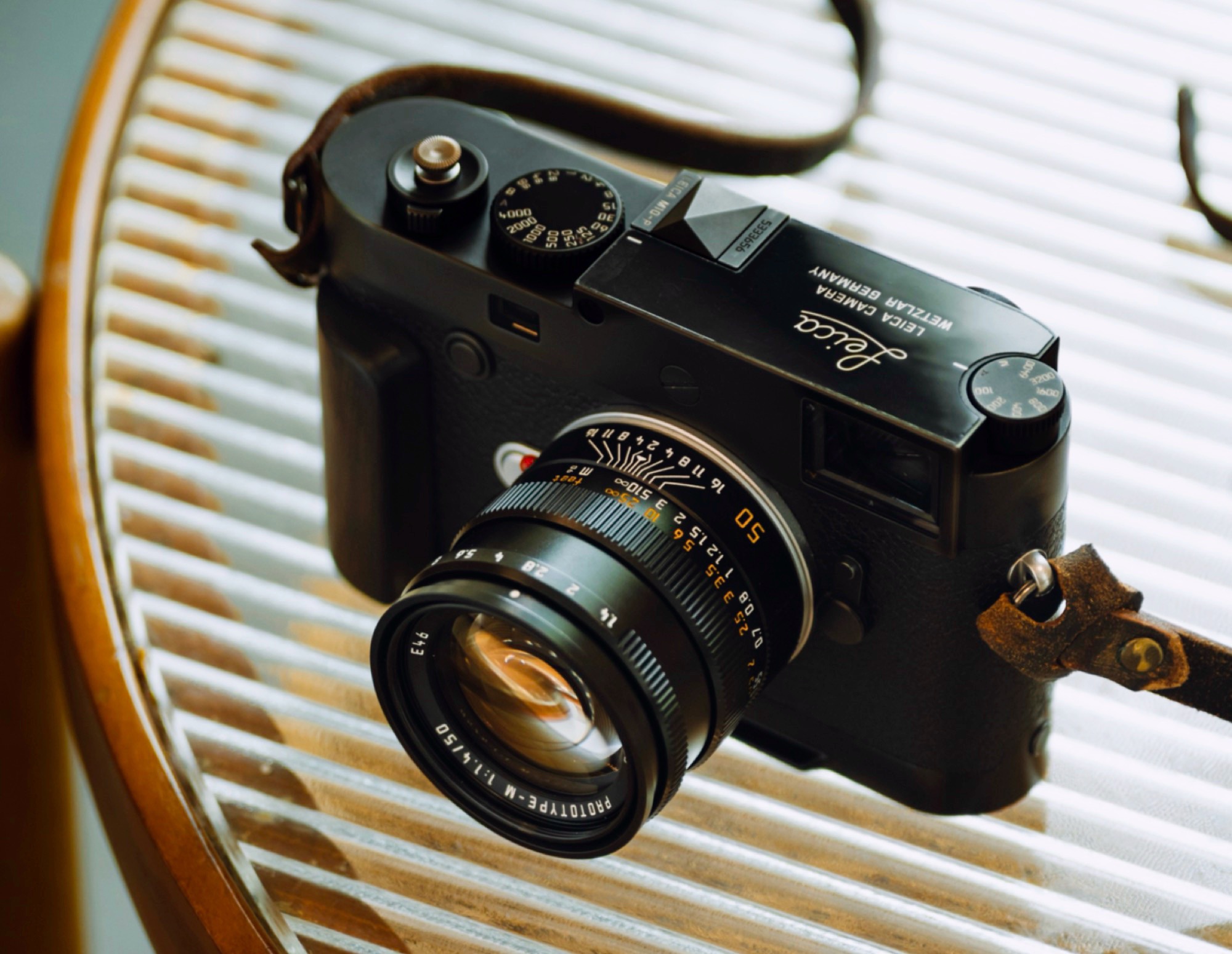 Mandler 50 mm f/1.4 Pre-ASPH mimics Leica Summilux for the equivalent of $280