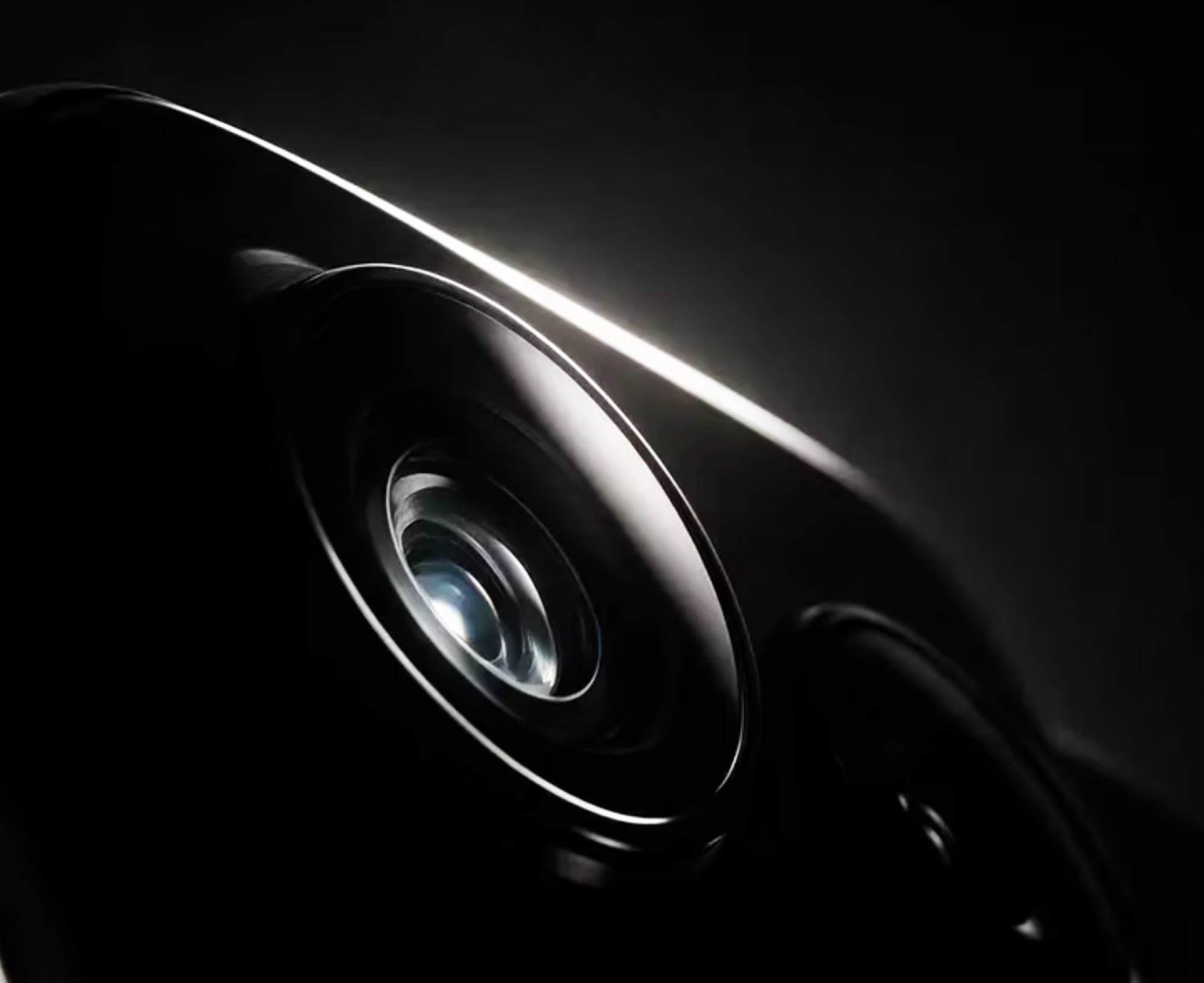 Motorola Signature 27 flagship smartphone makes its debut in first teaser image