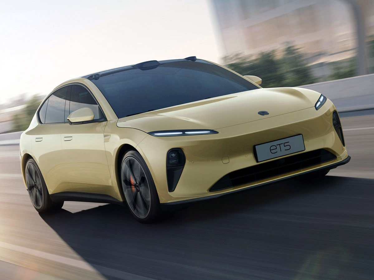 Vysoké náklady solid-state baterií konečně řešeny úpravou struktury elektrolytu s levnějšími materiály