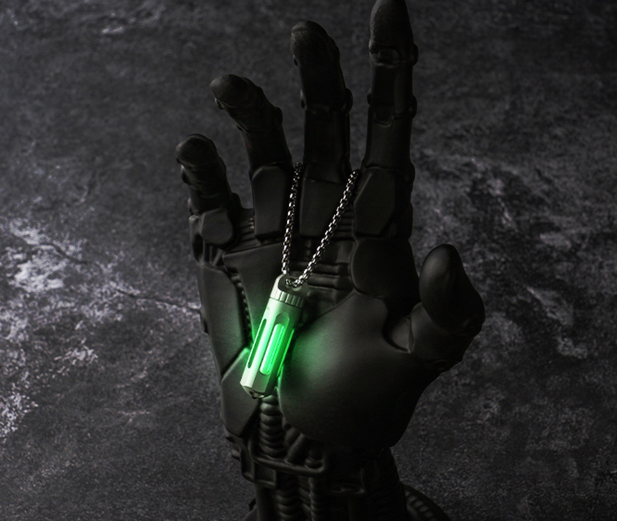 NoxTi Tritium Keychain glows 25 years without battery