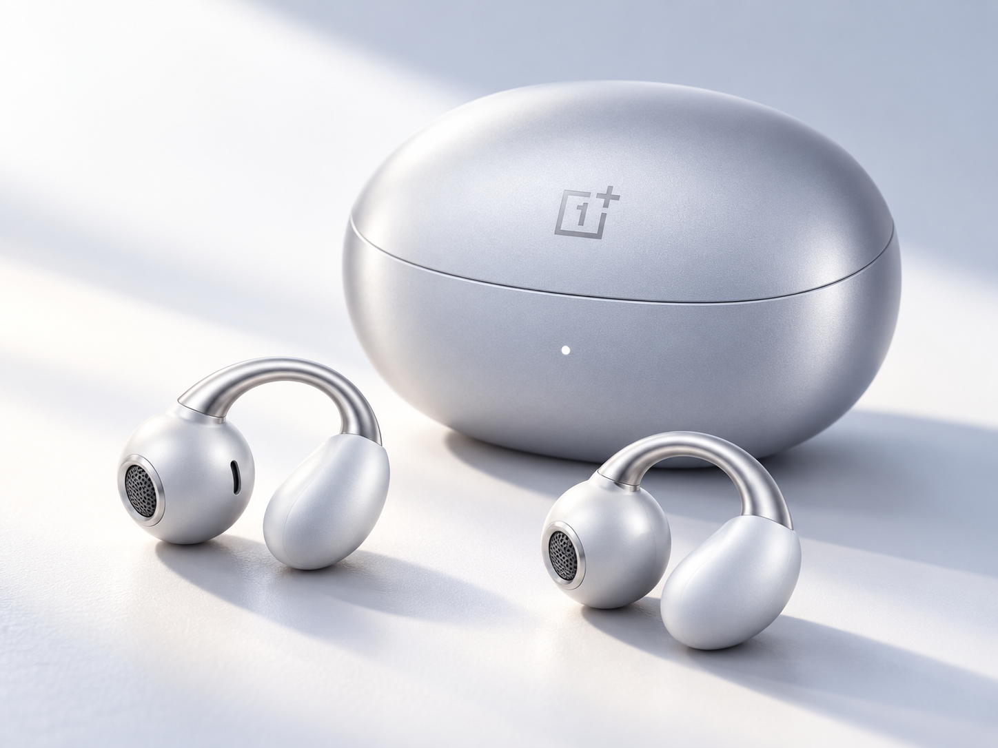 OnePlus Buds Clip arrive with dual drivers and automatic ear detection