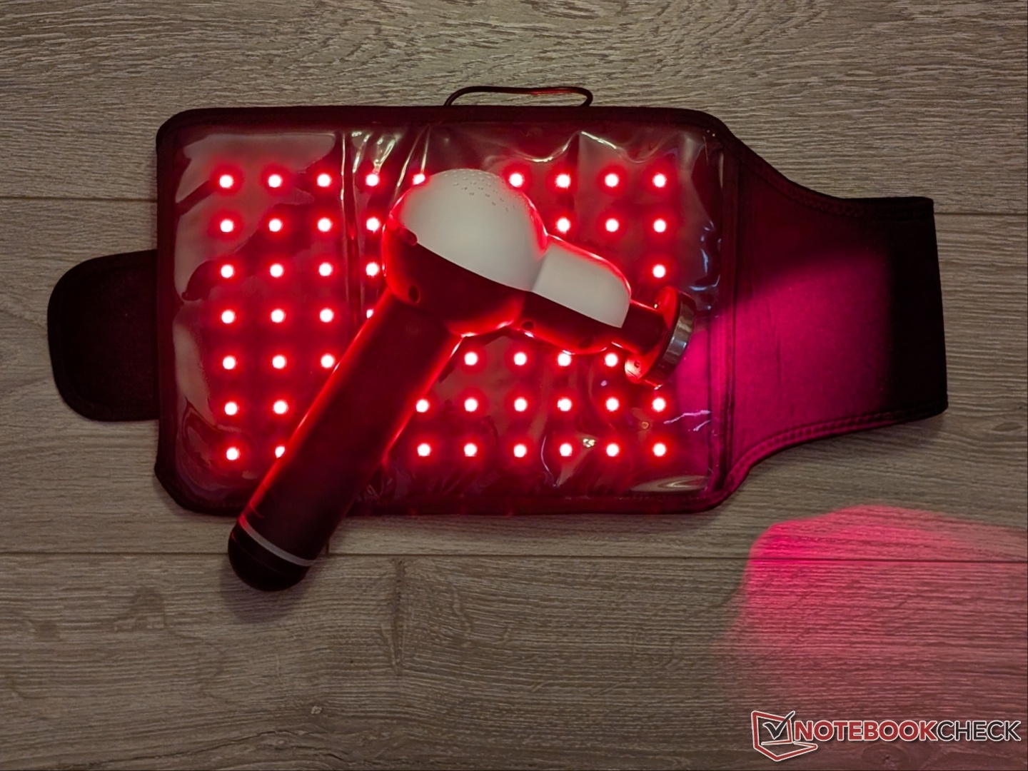 Solbasium S2 and Optix universal pad review: Red light therapy at home
