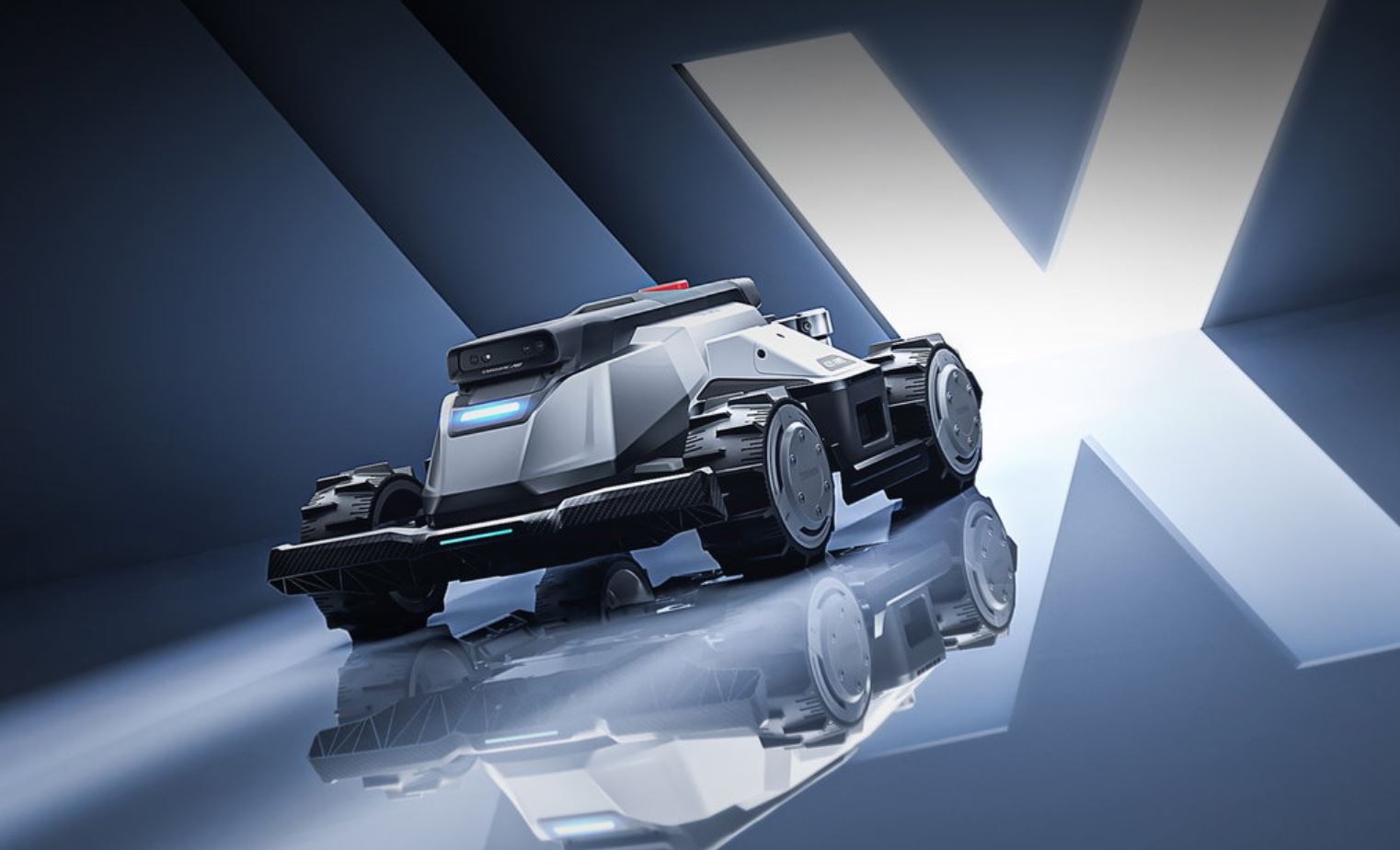 Impressive robot mower focuses on innovation and eliminates the need for turns