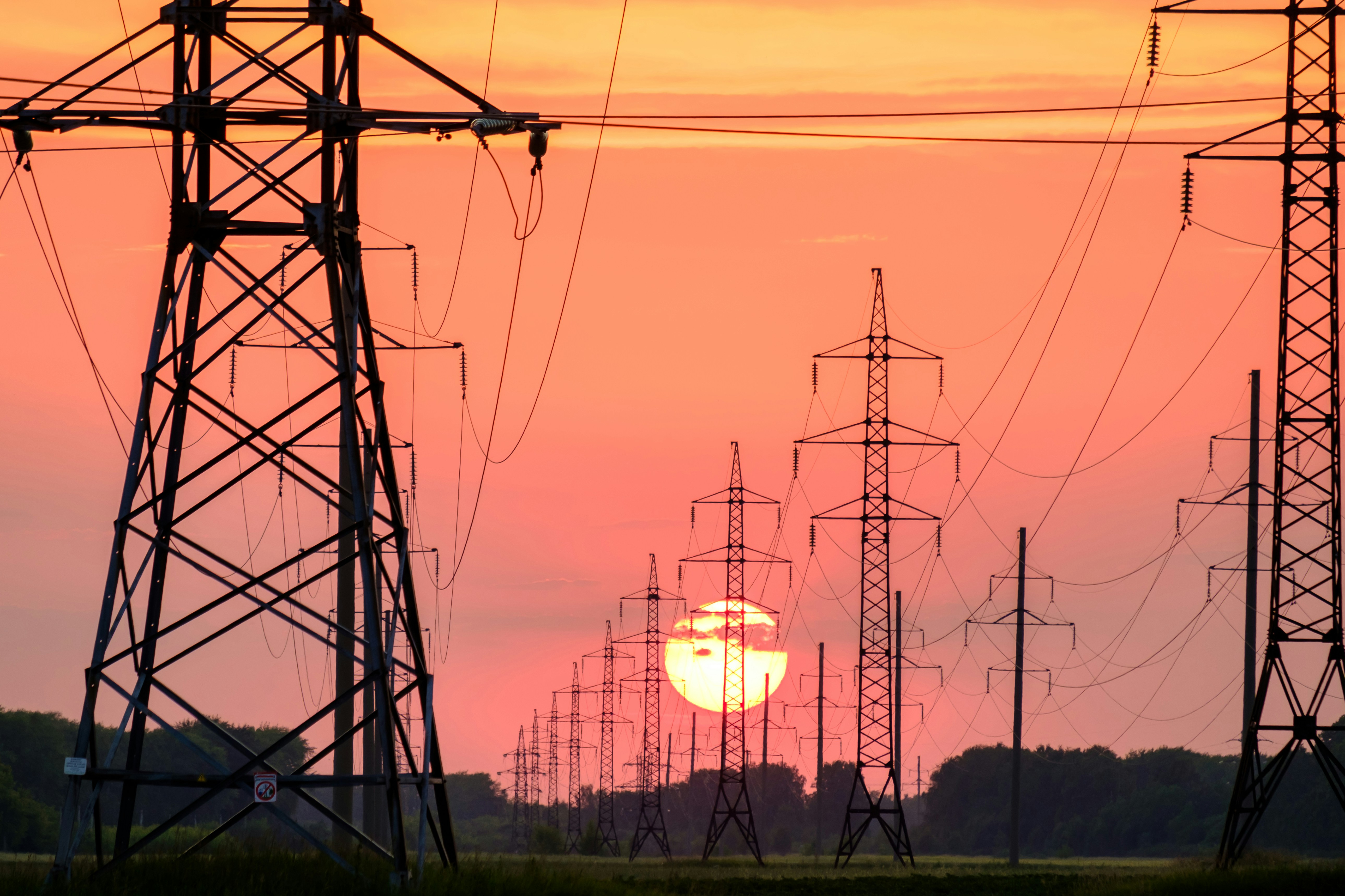 North America's "largest clean energy deal" would push 985 MW of Canadian hydro into the US grid