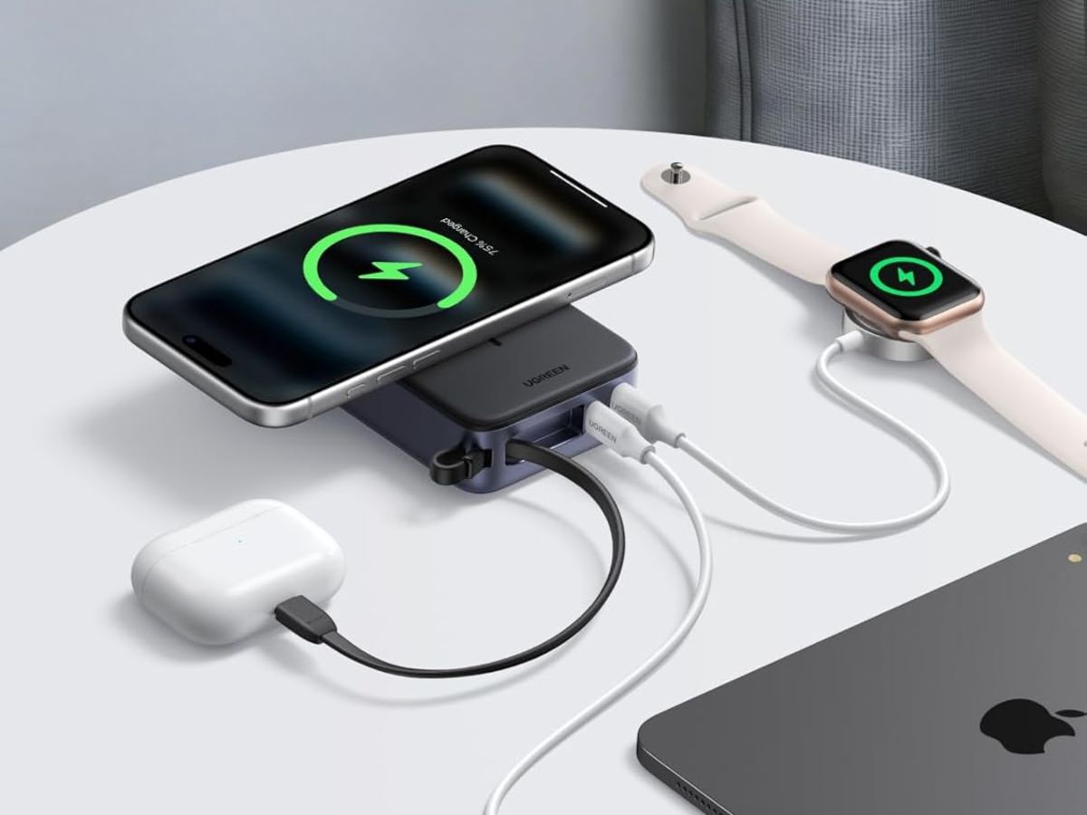 Ugreen releases new power bank with integrated cable in US