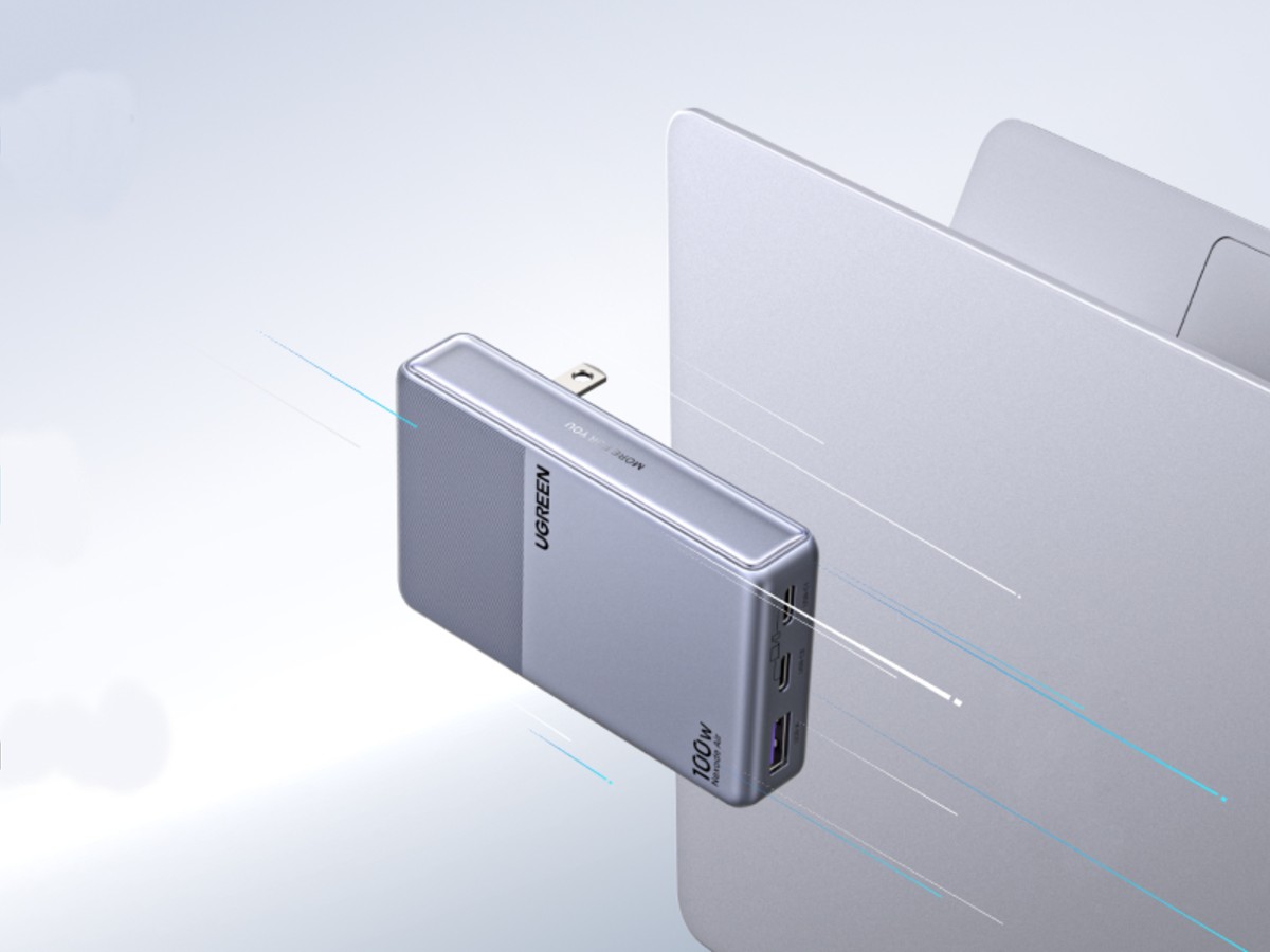 Ugreen brings new ultra-slim 100W charger to the US with vastly different pricing