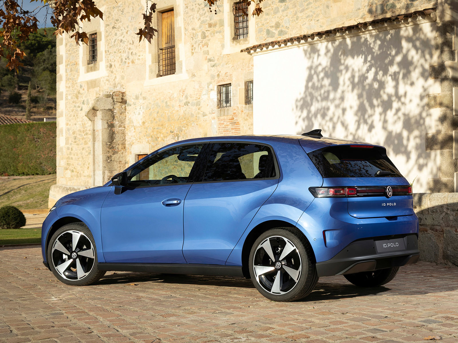 VW outs €25,000 Polo EV challenging Tesla with Model 2 battery size