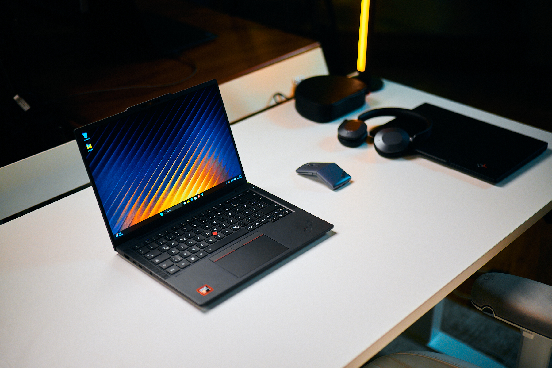 Almost an X1 Carbon for a LOT less?! ThinkPad T14s 2026