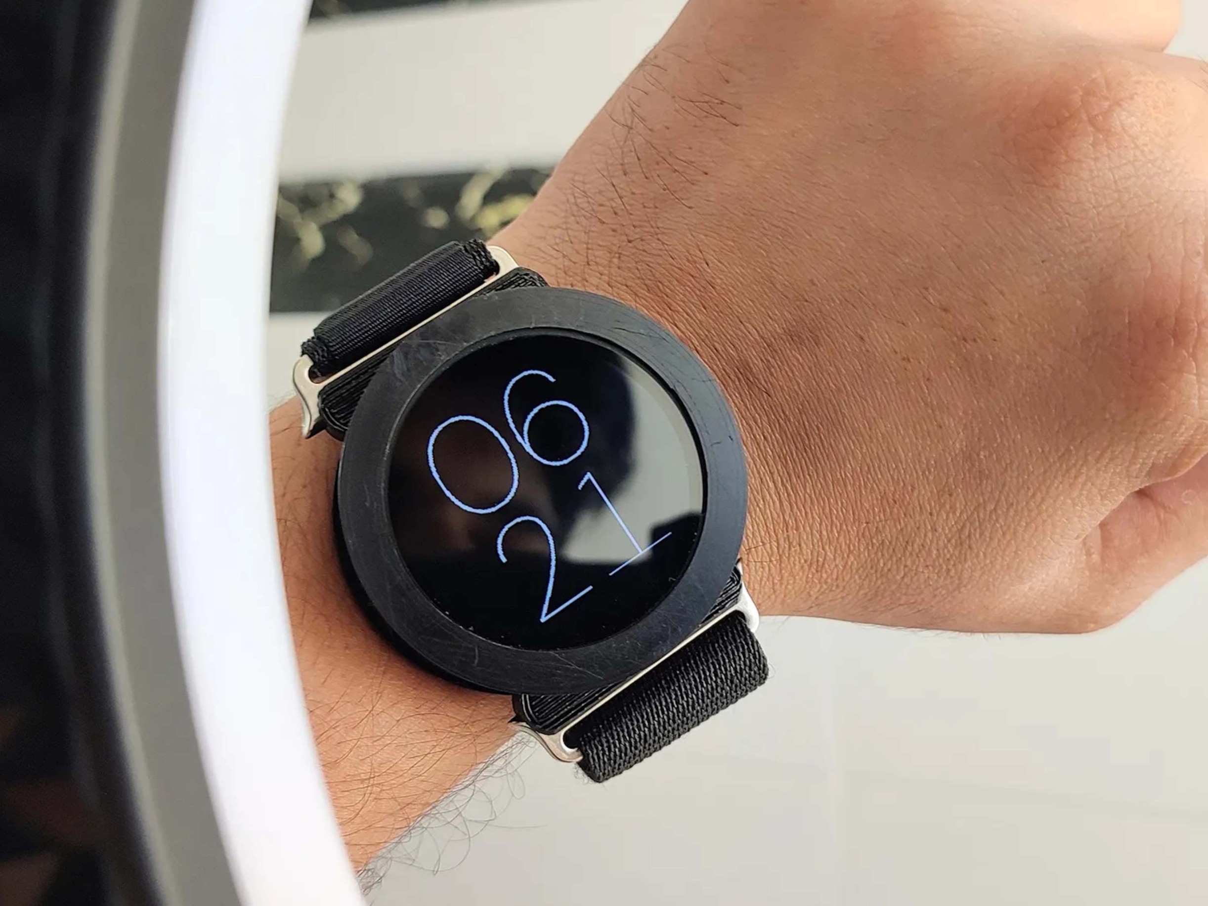 DIY and Raspberry Pi instead of an Apple Watch: You can build this 3D-printed “smartwatch” yourself