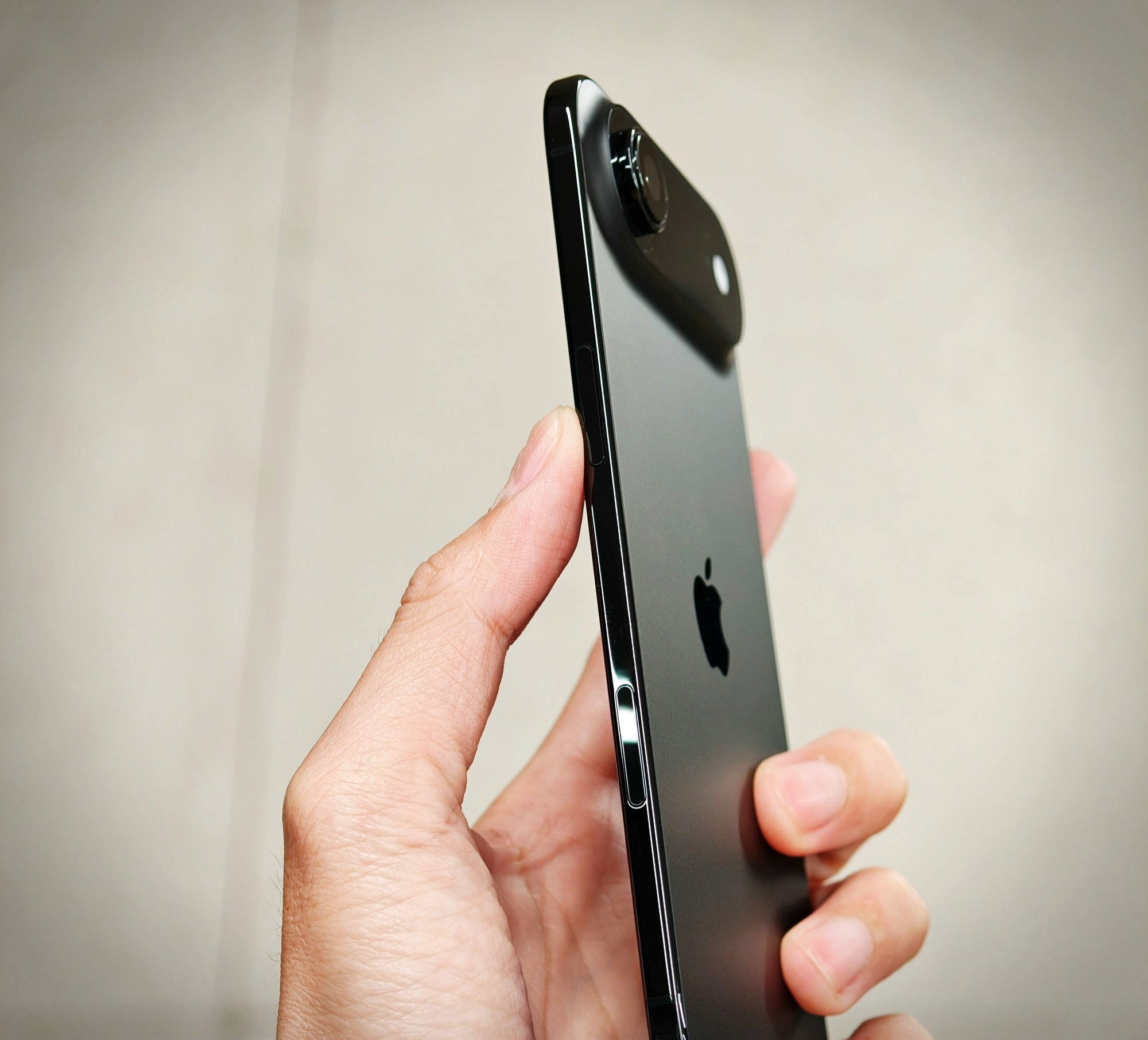 Apple iPhone Air 2 to get three major upgrades, according to Bloomberg