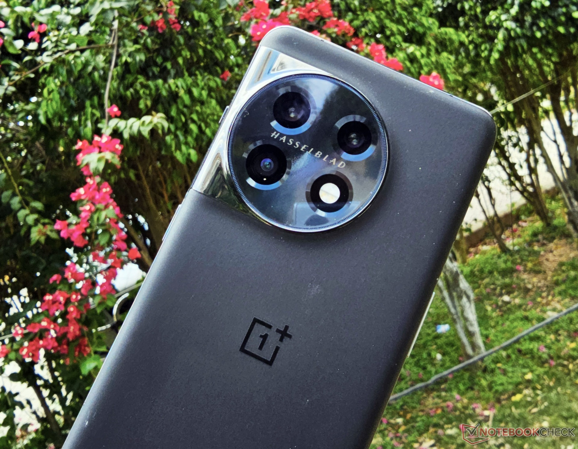 OnePlus 10 Pro review: slick performance costing less than rivals, Smartphones