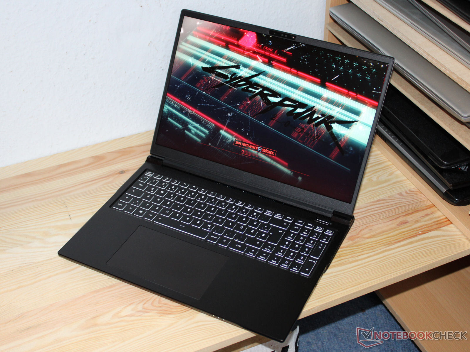 RTX 4060 Laptop vs RTX 4070 Laptop – XMG PRO 15 Review