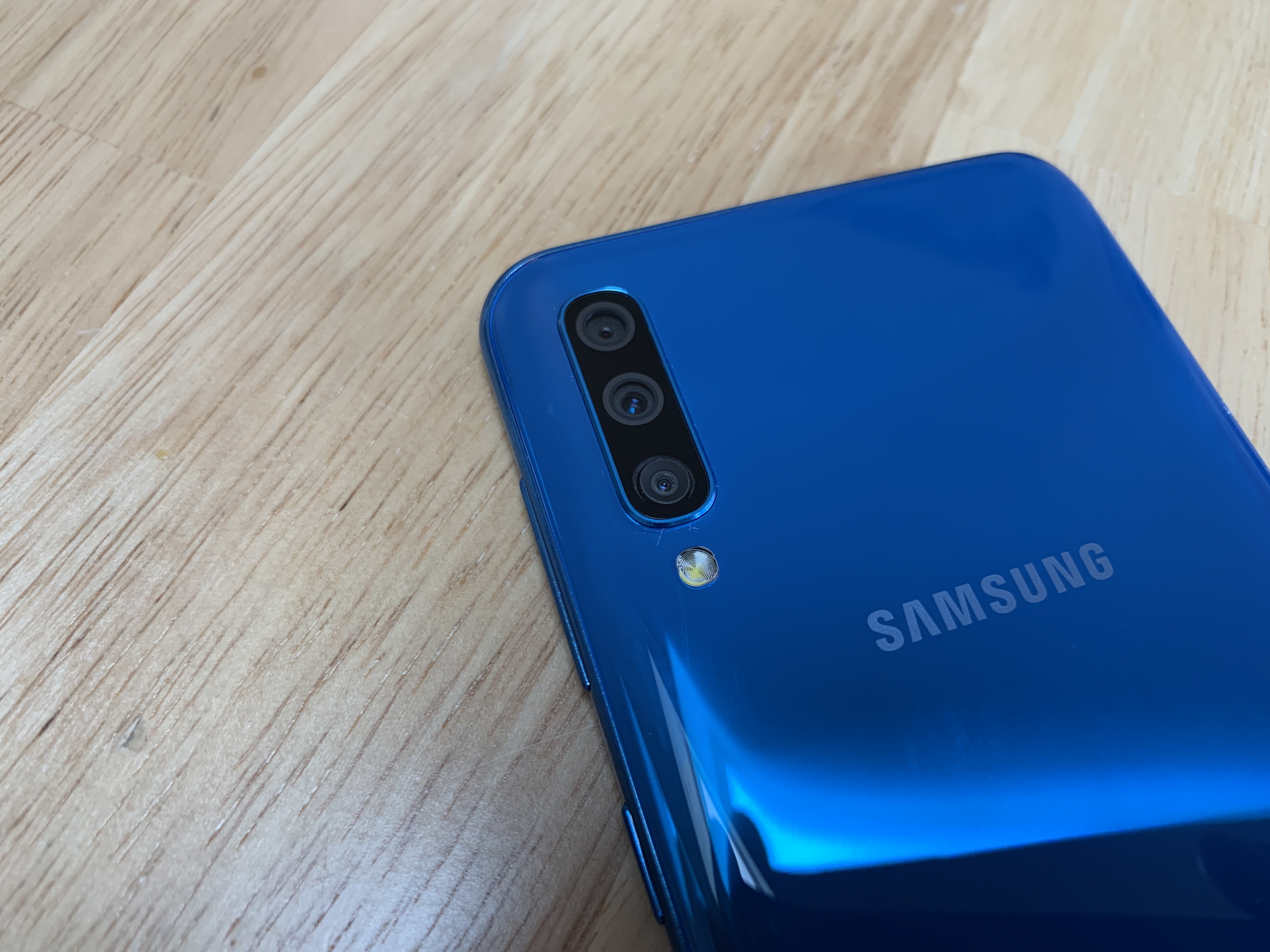 Xiaomi MI A7 Samsung Galaxy A50 Smartphone Review NotebookCheck net 