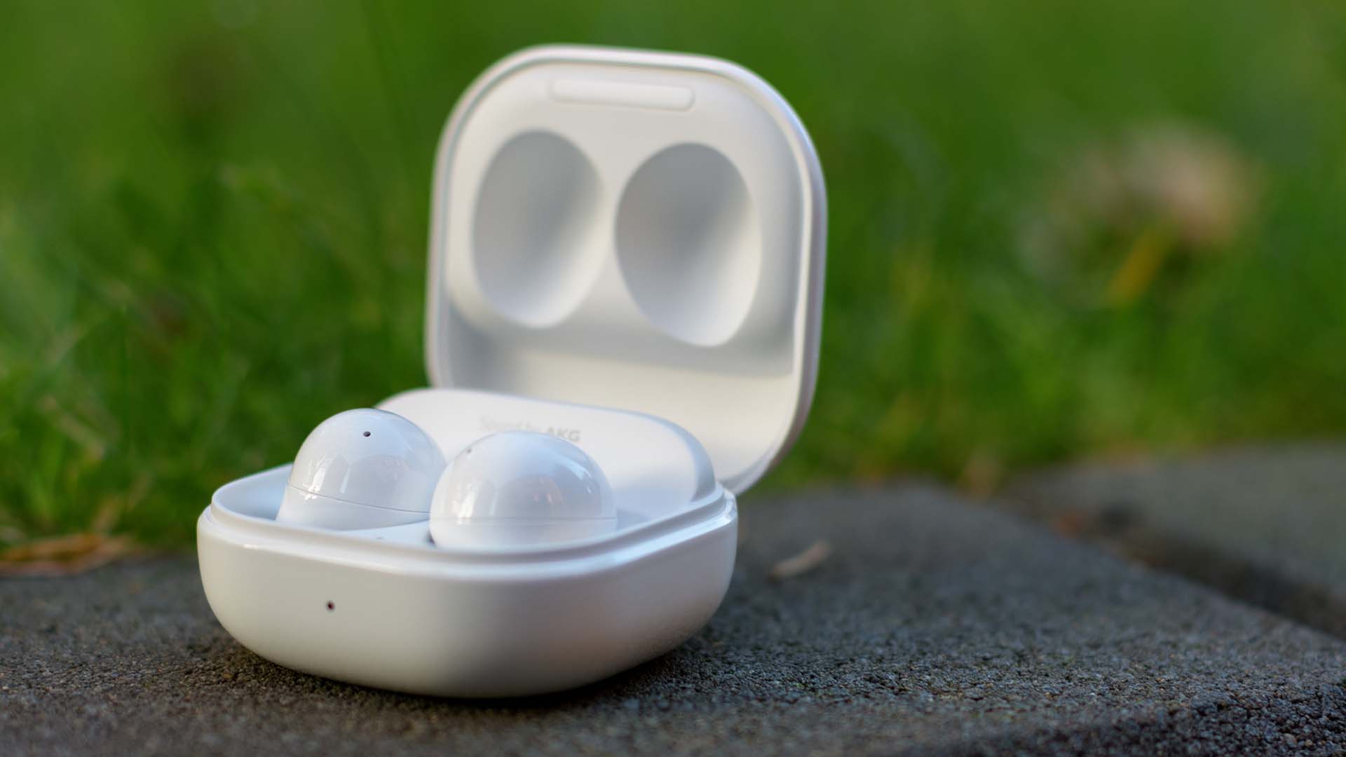 Samsung Galaxy Buds 2 Review 