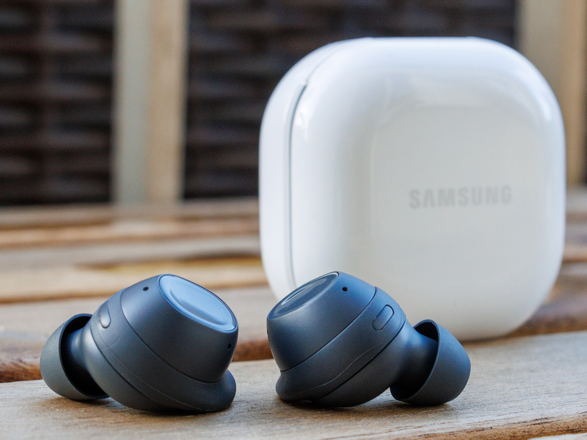 Shop Samsung Galaxy Buds FE In Ear Wireless Earphone
