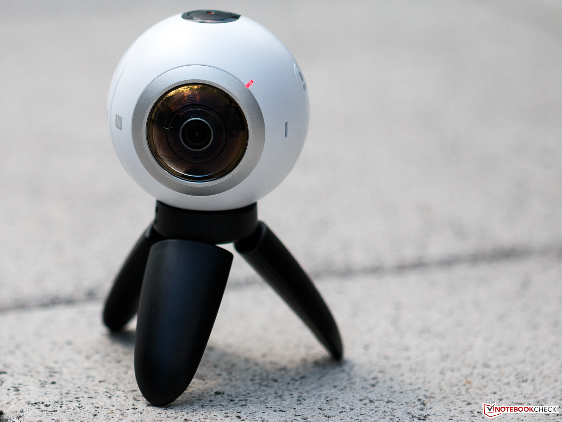 gear 360 actiondirector will not install