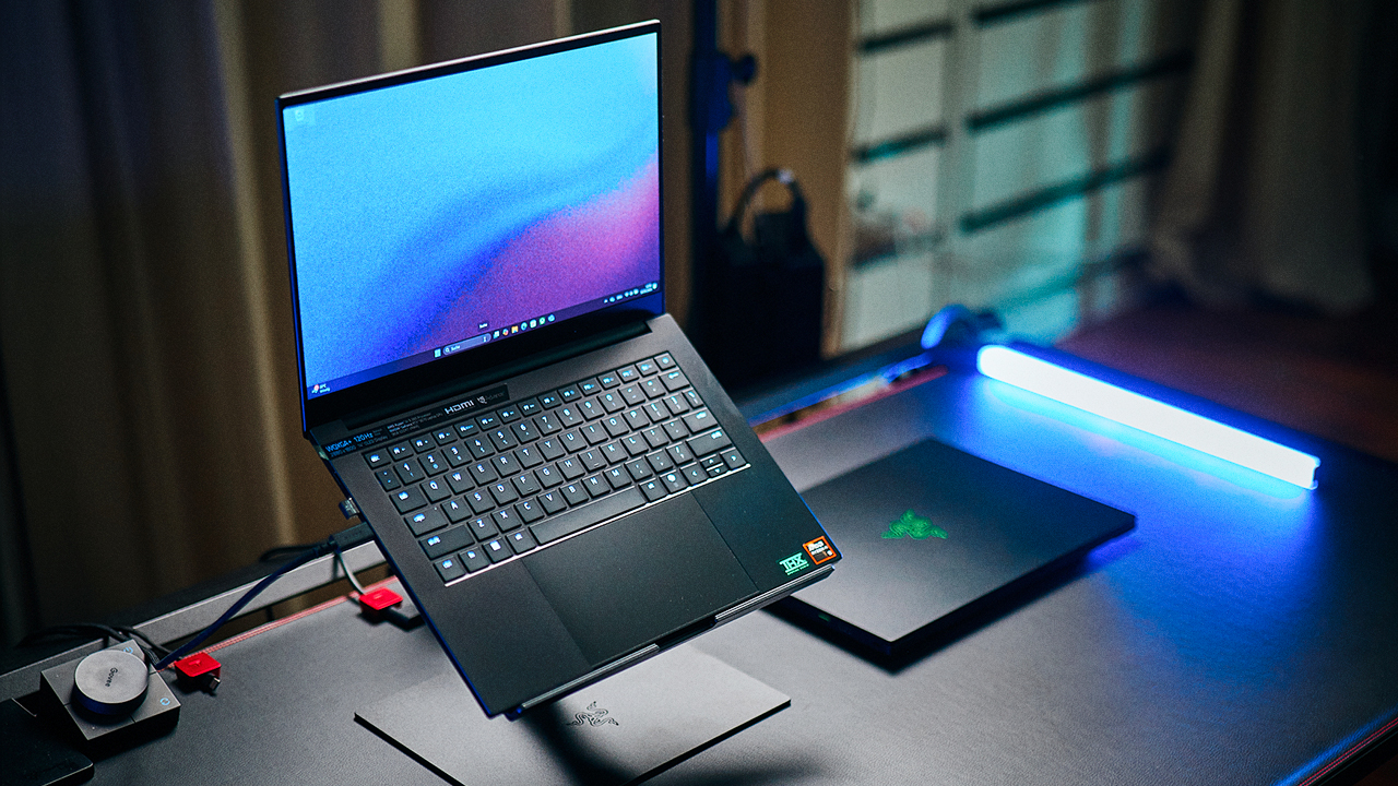 Video: Razer Blade 14 2025 first impressions - it's gorgeous!