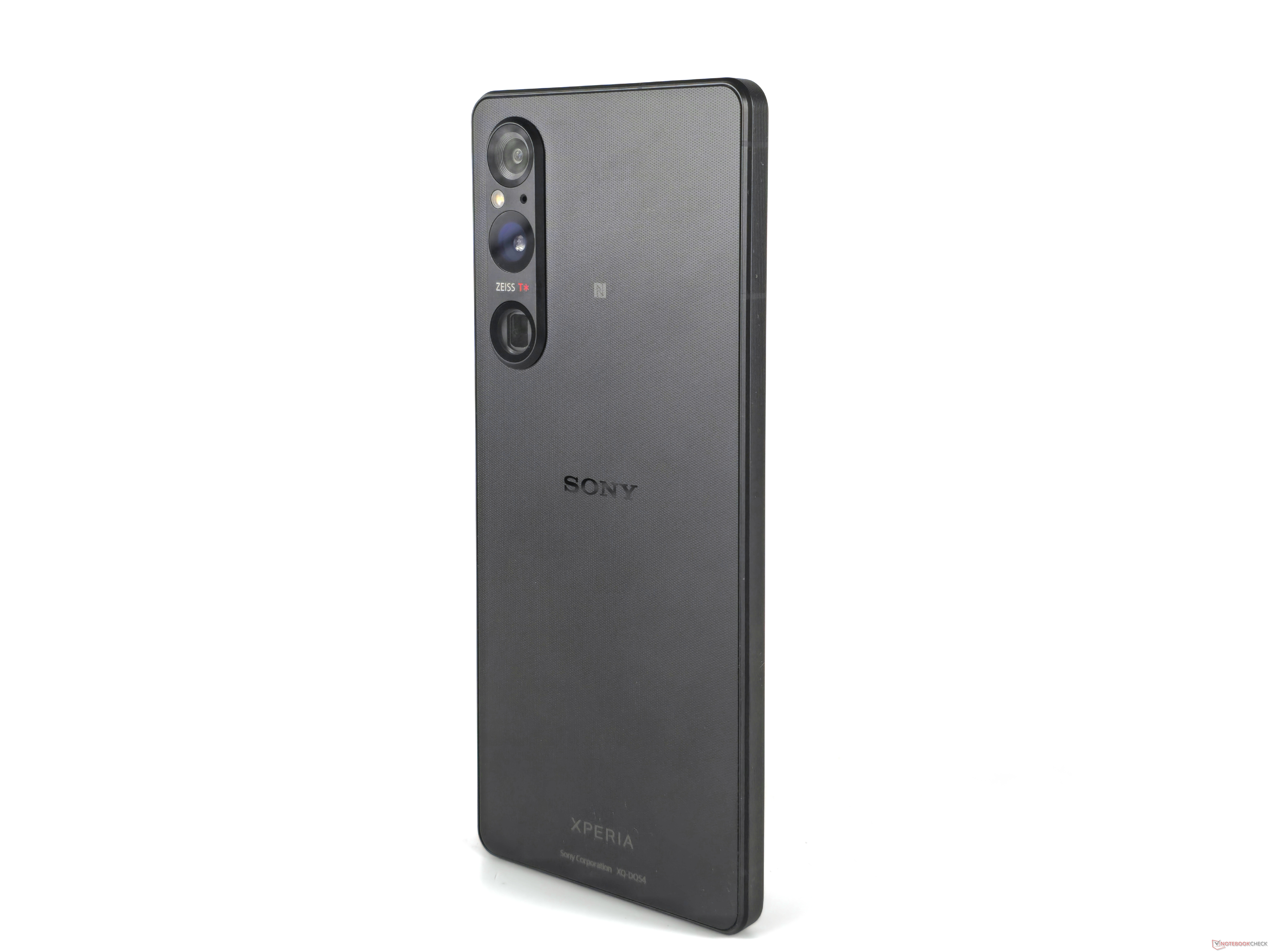 Sony Xperia 1 V Cell Phone Review - Consumer Reports