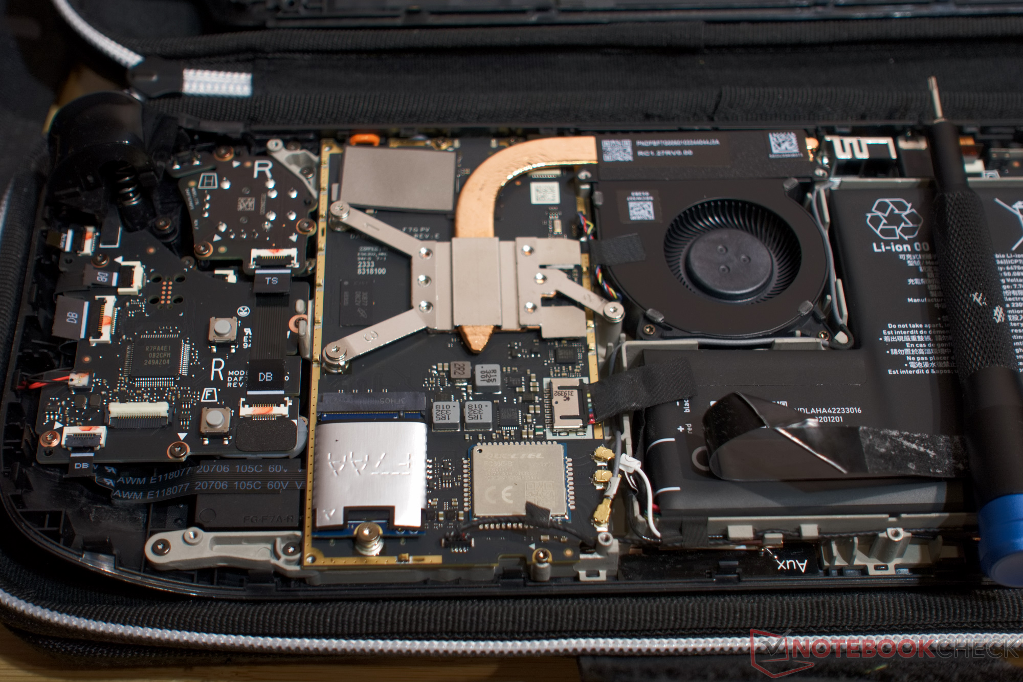 Steam Deck 1 TB OLED review Minimalist performance, maximum gaming fun Reviews