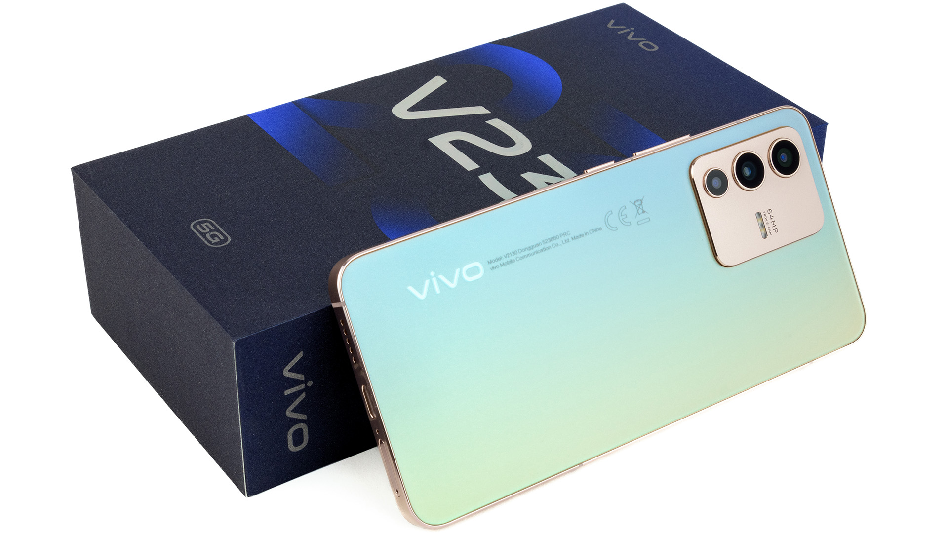 vivo V23 review: Lab tests: display, battery life, charging speed