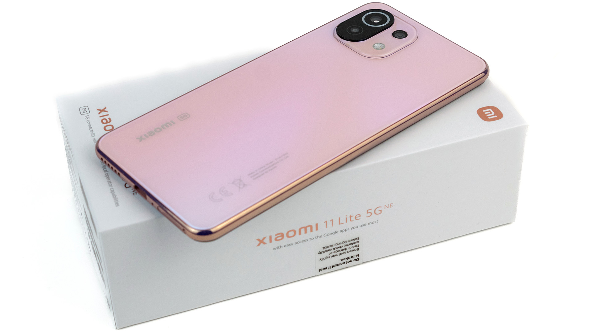 Xiaomi 11 Lite 5G NE smartphone review: The top seller gets fine