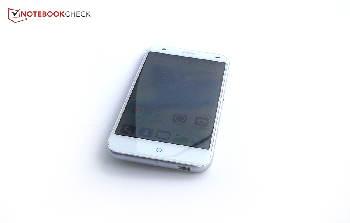 ZTE Blade S6 Smartphone Review NotebookCheck Reviews
