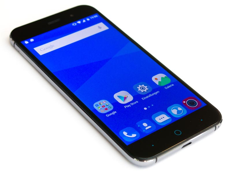 Zte Blade V6 Smartphone Review Notebookcheck Net Reviews