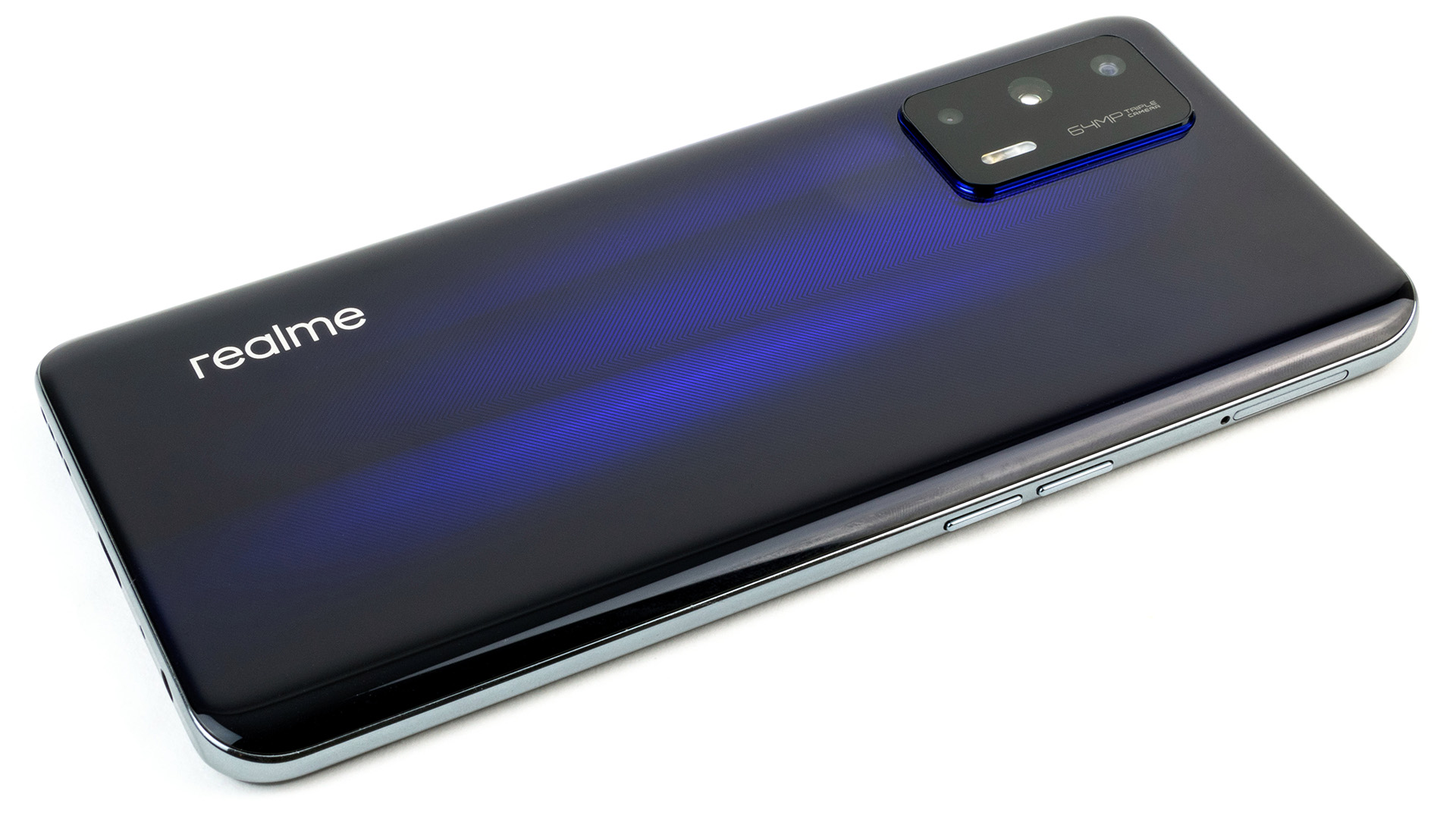 Realme GT 5G Smartphone Review - Strong alternative to the Poco F3 -   Reviews