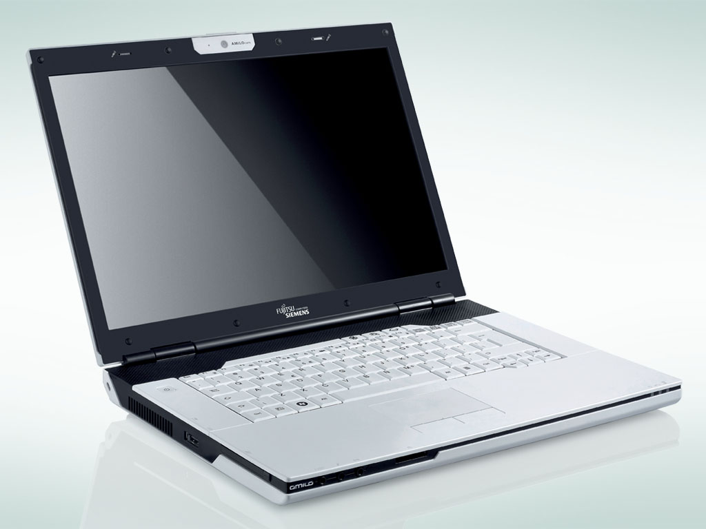 FujitsuSiemens Amilo Pa3515 External Reviews