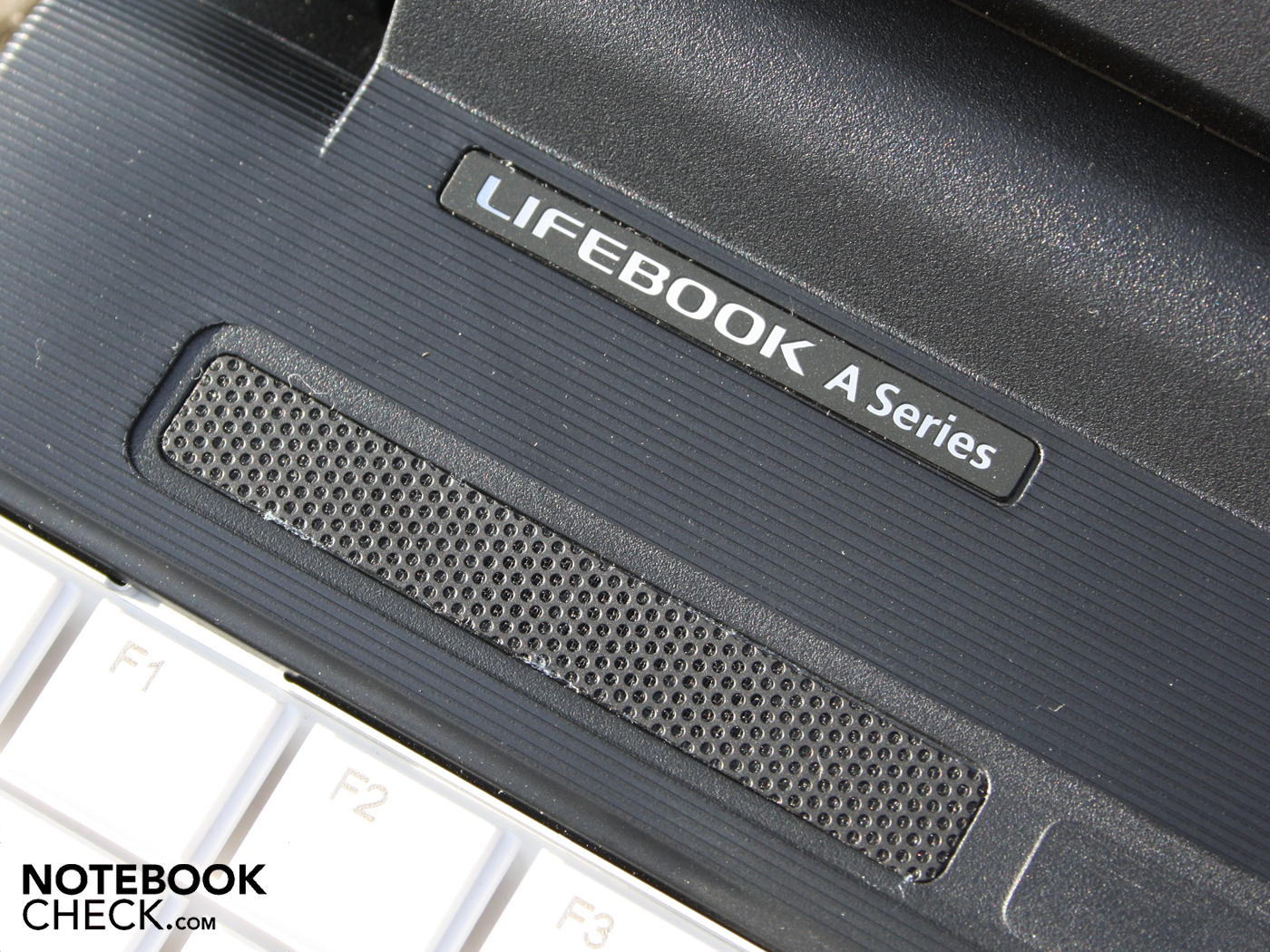 Ascultare zori de zi abstract  Review Fujitsu LifeBook A530 Notebook - NotebookCheck.net Reviews