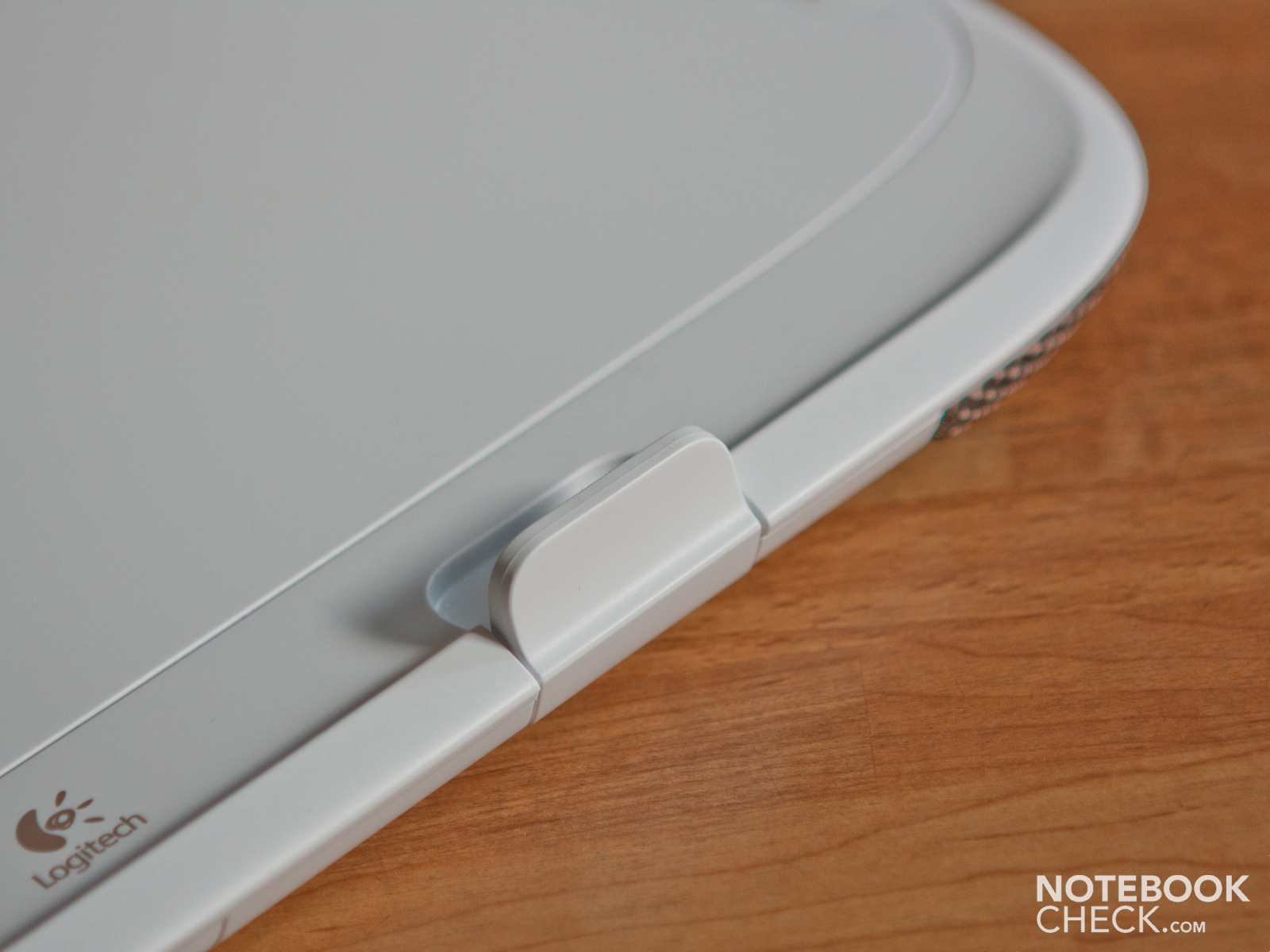 logitech n550
