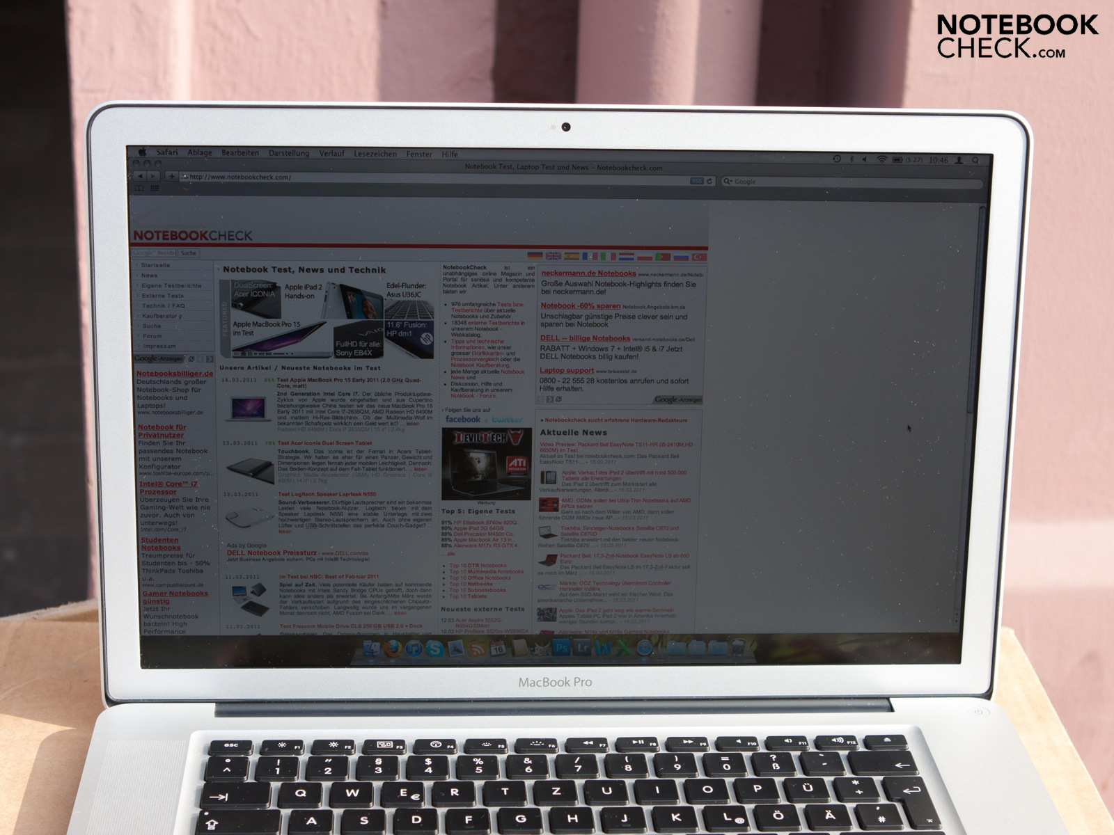 Review Apple MacBook Pro 15 Early 2011 (2.0 GHz quad-core, glare 