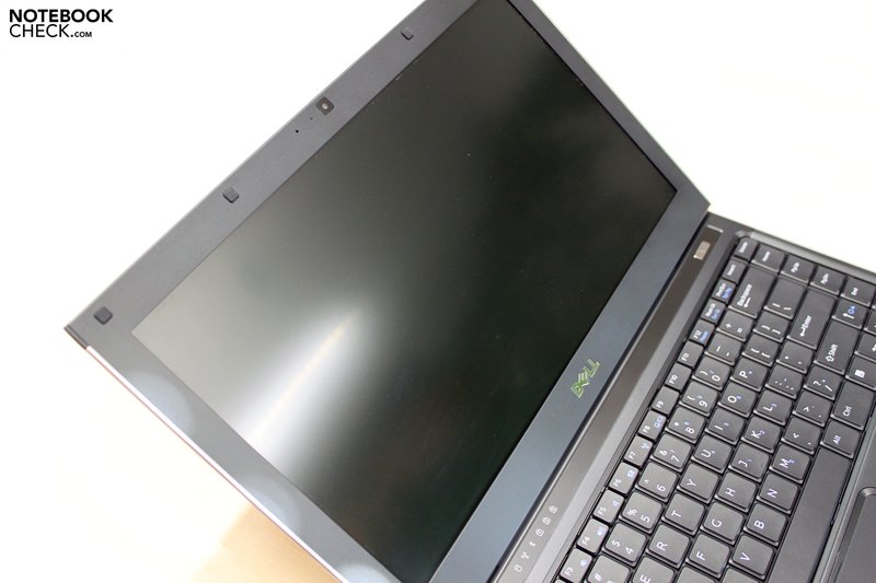 HandsOn Dell Vostro V13 Notebook Reviews