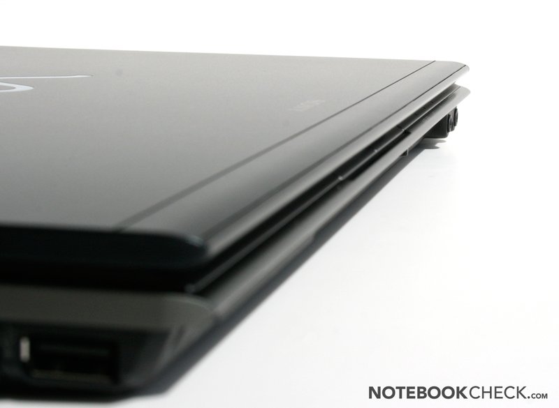 Review Sony Vaio VPCZ11X9E/B Notebook - NotebookCheck.net Reviews