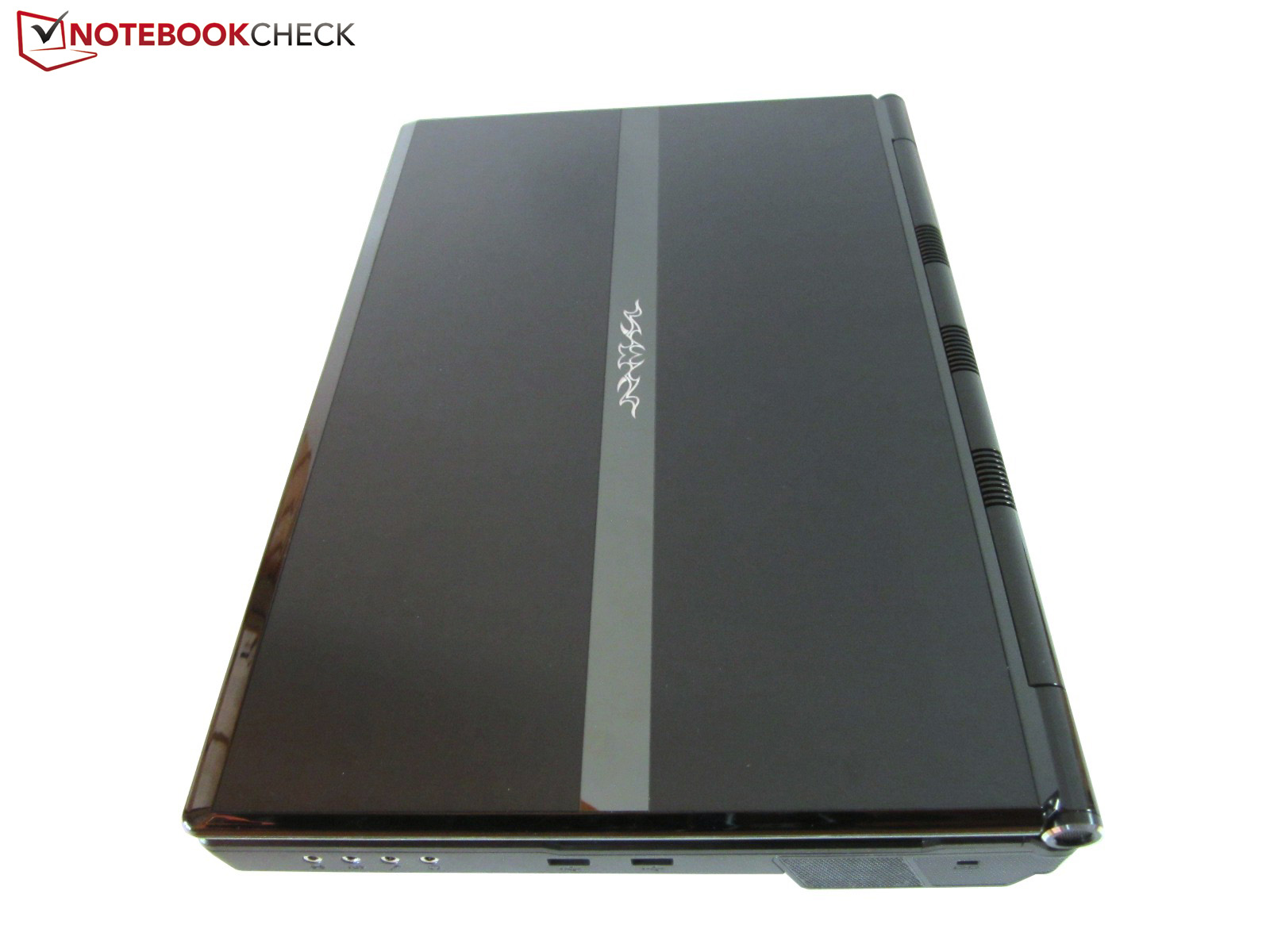 Review Clevo P570WM Barebones Notebook - NotebookCheck.net Reviews