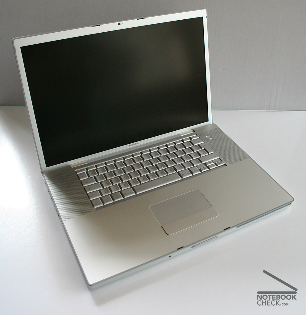 Review Apple MacBook Pro 17 inch - NotebookCheck.net Reviews