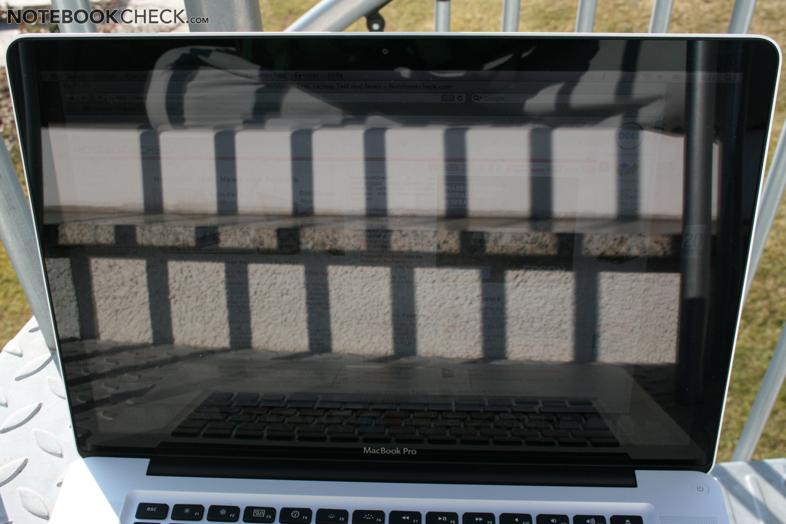PC/タブレット ノートPC Review Apple MacBook Pro 15 Early 2011 (2.2 GHz quad-core, glare 