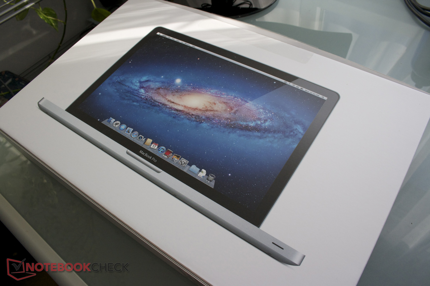 Review Apple MacBook Pro 15 Late 2011 (2.4 GHz, 6770M, glare 